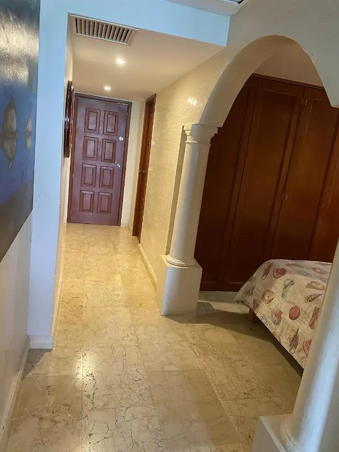 Ocean View Apartments Deluxe Cancún
