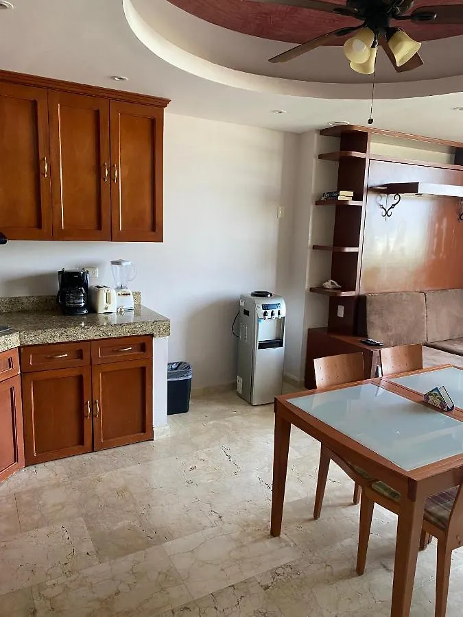 Ocean View Apartments Deluxe Cancún México
